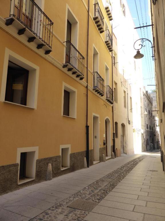L'Antica Torre Caralis Holiday Cagliari Buitenkant foto